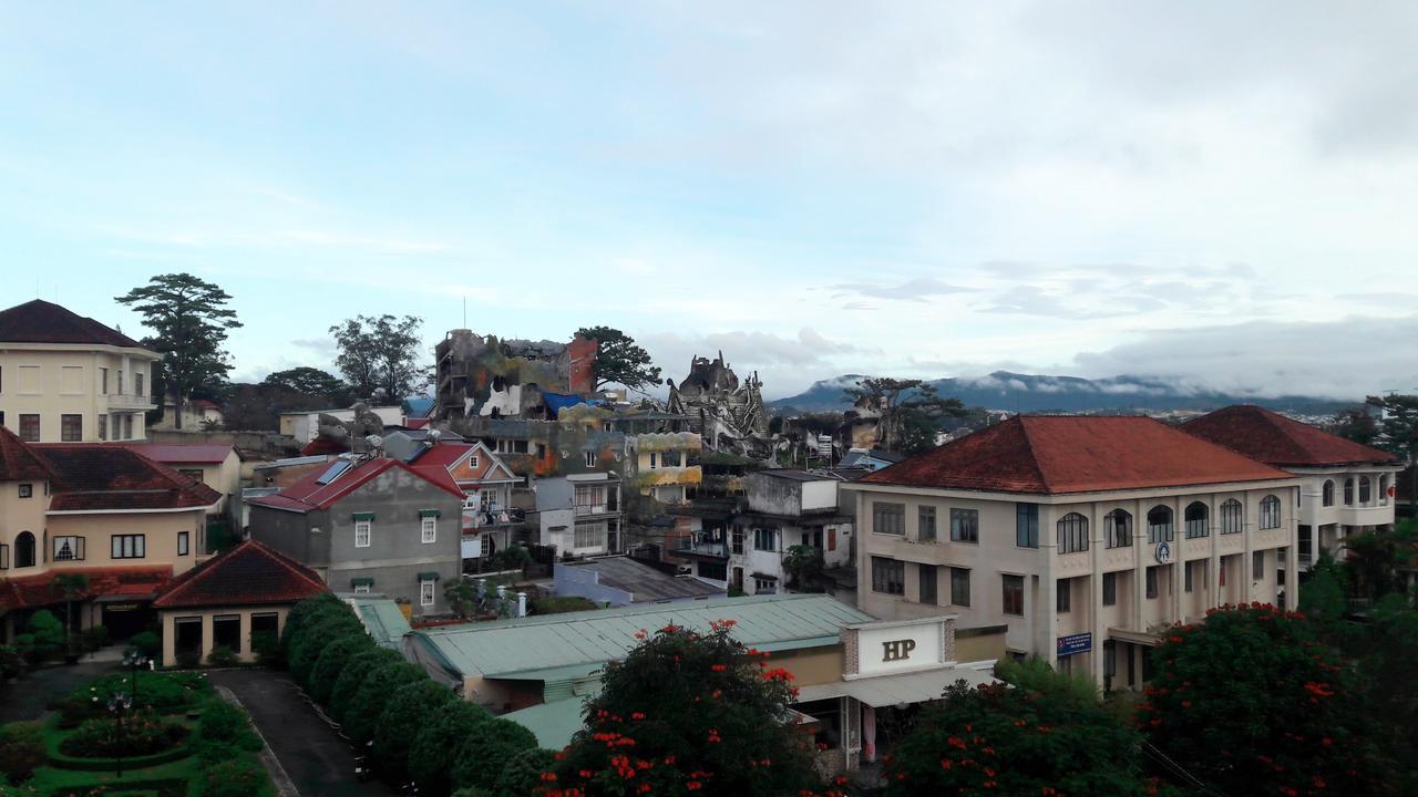 Nang Vang Hotel Dalat Bagian luar foto