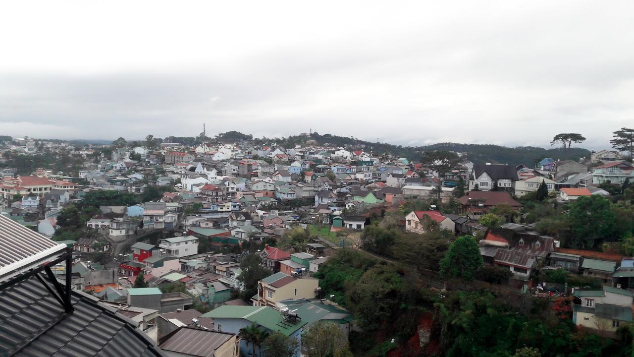 Nang Vang Hotel Dalat Bagian luar foto